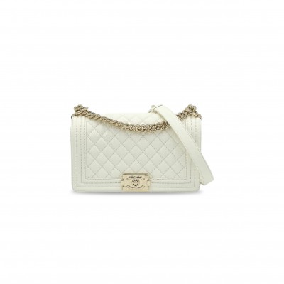 CHANEL CAVIAR MEDIUM QUILTED BOY FLAP WHITE A67086 B07520 10601 (25*15*8cm)